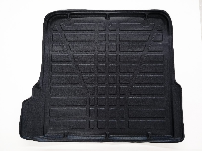 Kofferraumwanne Mercedes EQE Frontaufnahme einer Kofferraumwanne für Mercedes EQE V293.