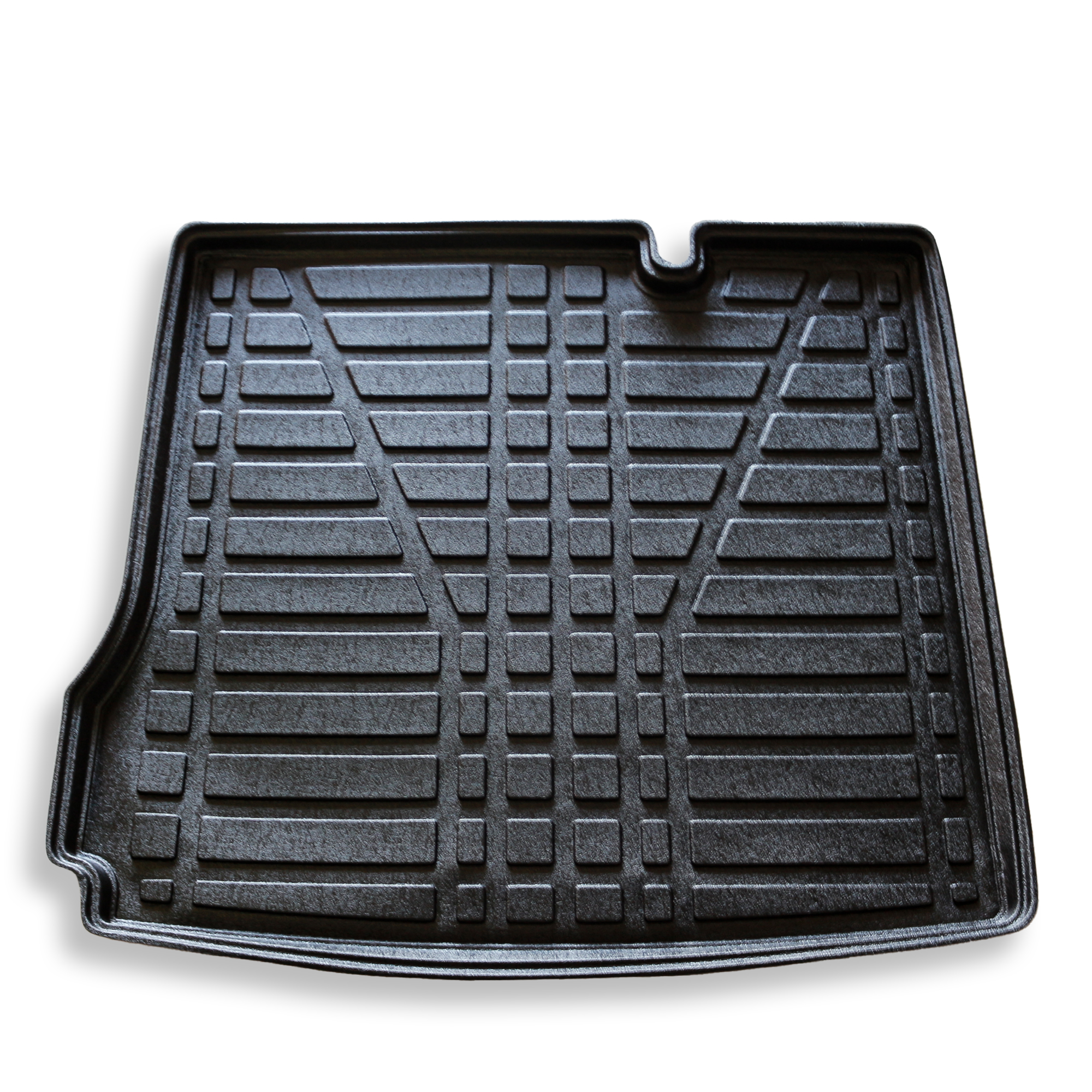 Kofferraumwanne Dacia Duster II 4x2 Frontaufnahme einer Kofferraumwanne für Dacia Duster II 4x2.